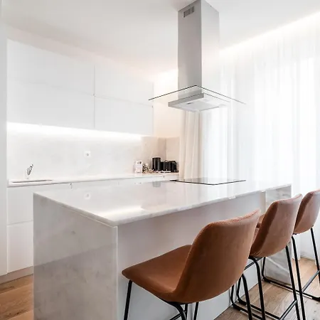 Guestready - Little Johnny *