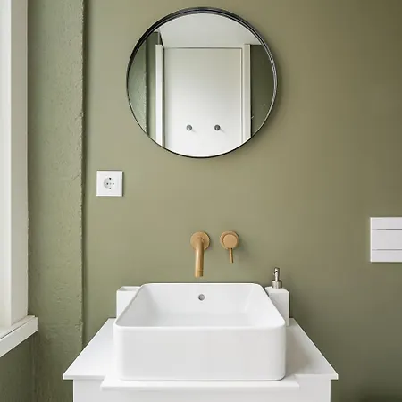 Guestready - Little Johnny * Porto